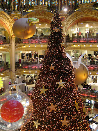 Weihnachtsbaum der Galeries Lafayette - Ile de France - Paris (Paris)