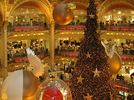 Weihnachtsbaum der Galeries Lafayette - Ile de France - Paris (Paris)