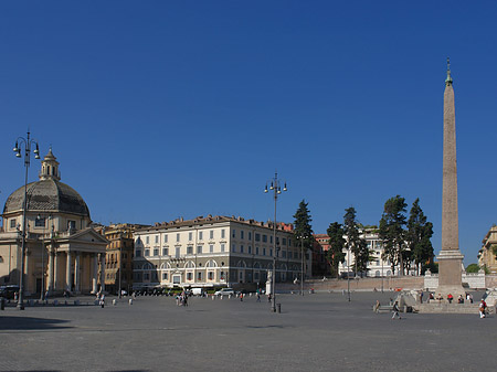 Obelisk mit Kirche - Latium (Rom) (Rom)
