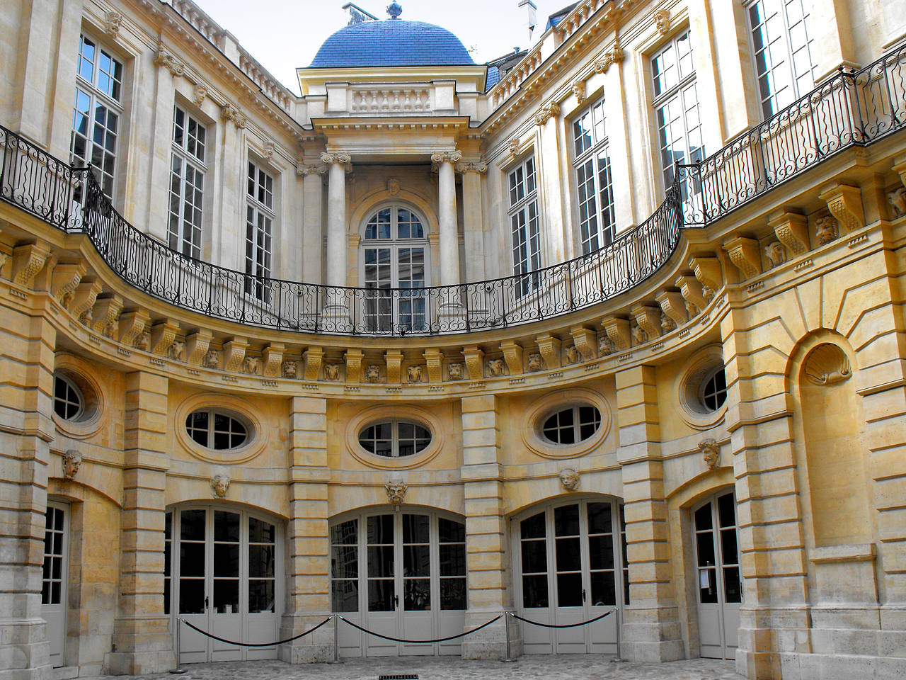 Stadtpaläste und Museen